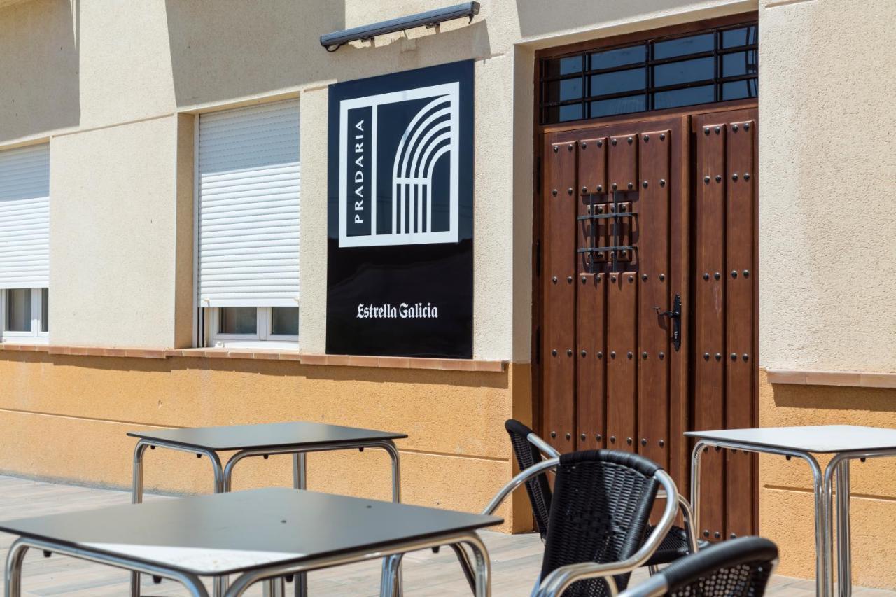 Hostal Pradaria Asador & Alojamiento Arcas Exteriör bild