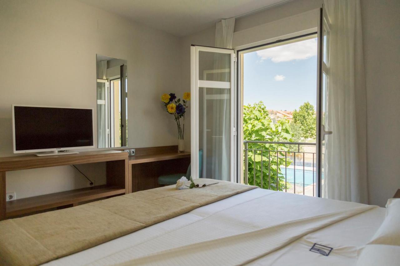 Hostal Pradaria Asador & Alojamiento Arcas Exteriör bild