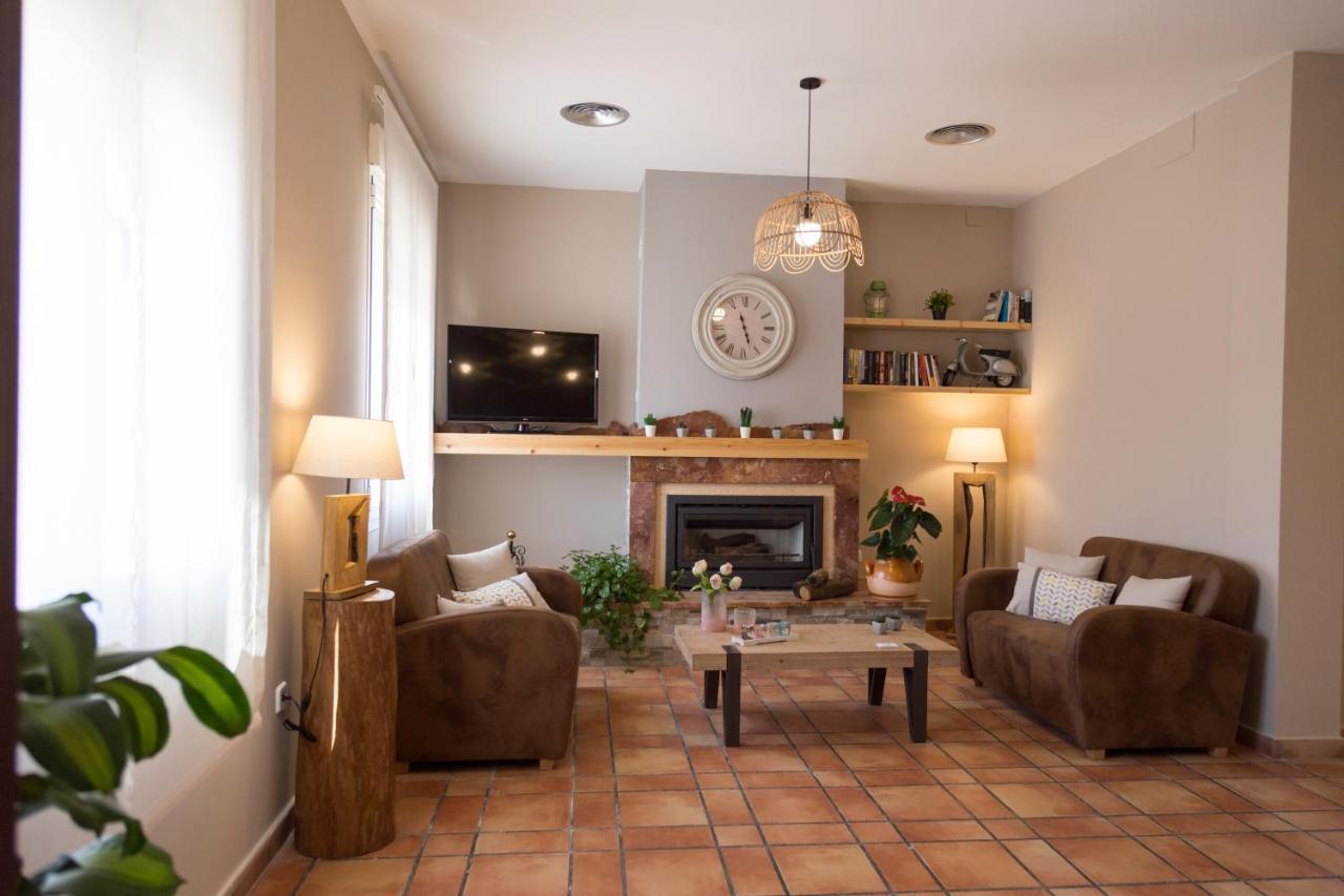 Hostal Pradaria Asador & Alojamiento Arcas Exteriör bild