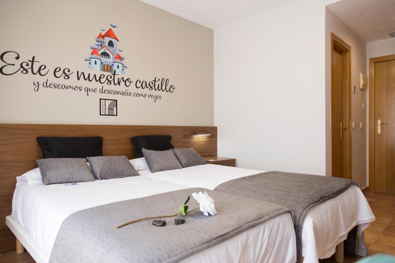 Hostal Pradaria Asador & Alojamiento Arcas Exteriör bild