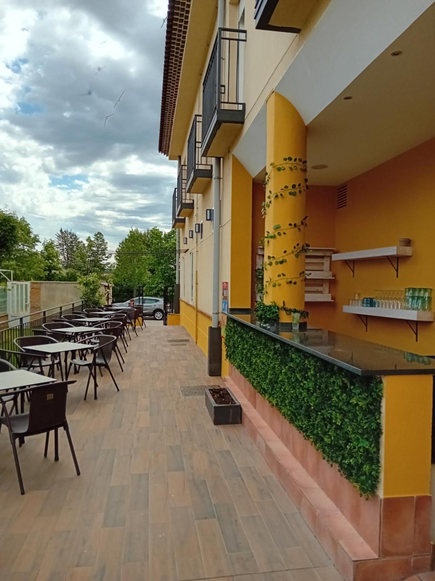 Hostal Pradaria Asador & Alojamiento Arcas Exteriör bild